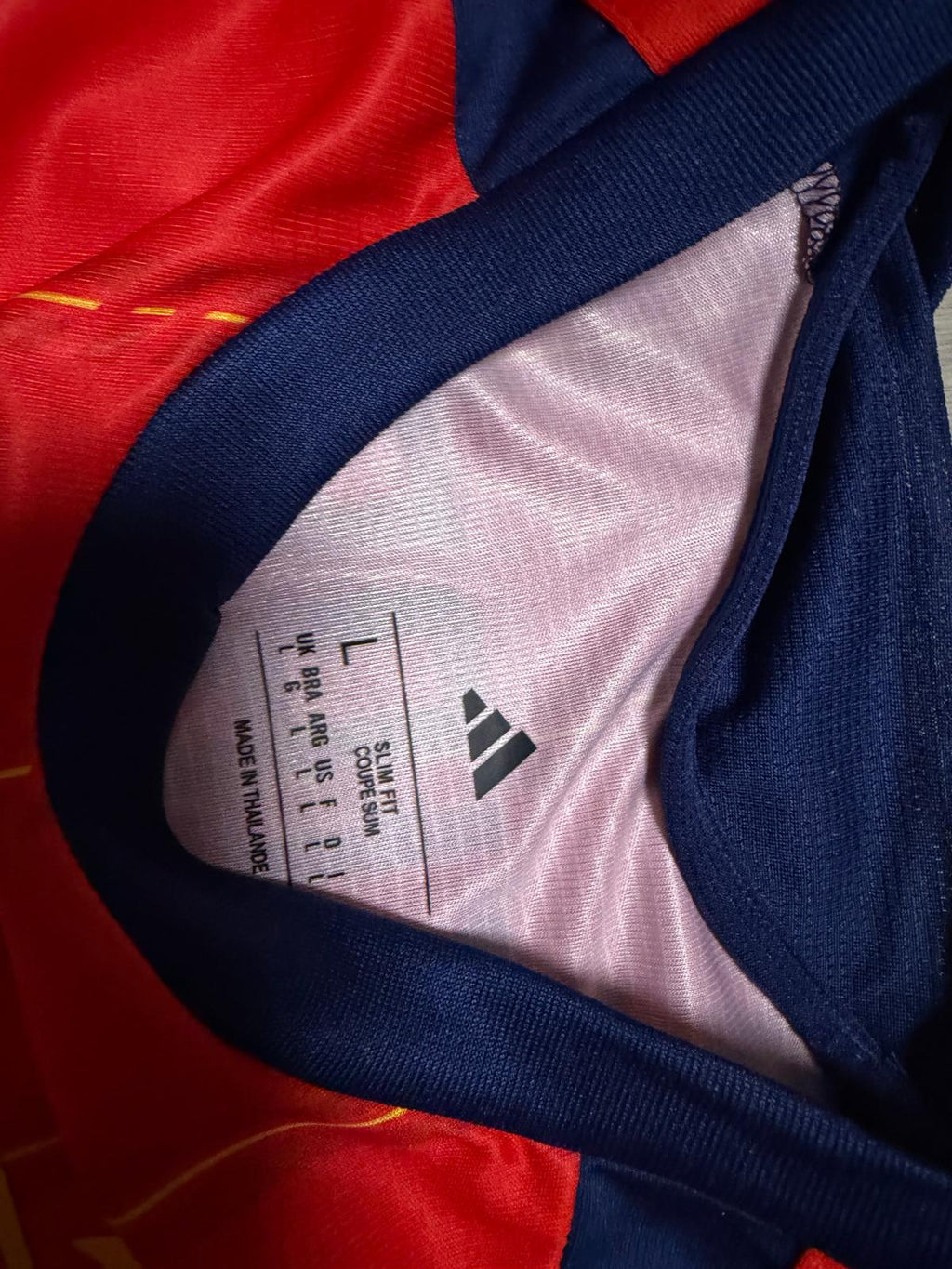 Camiseta España cucurella Talla L